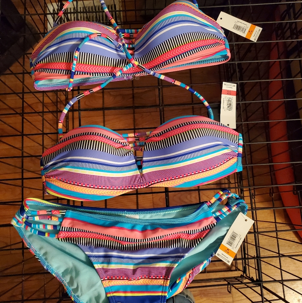 Bathing suit